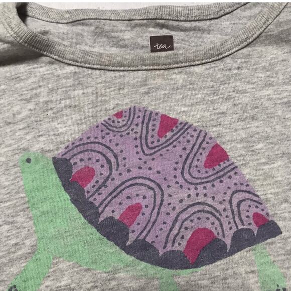 Tea Collection Turtle Graphic Tee Size 18m - Picture 3 of 4